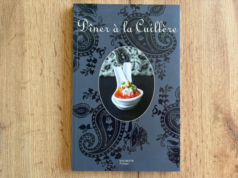 Livre de recettes Dîner à la cuillère Hachette Pratique