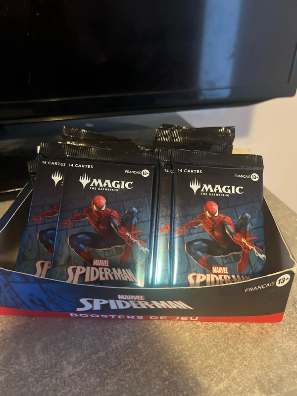 28 pack magic the gathering Marvel Spiderman 40% sur le total