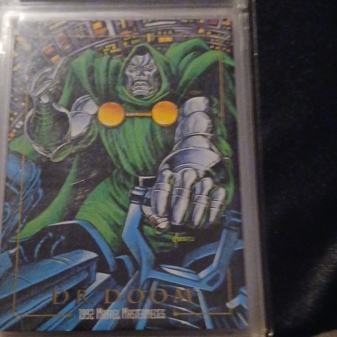 #26 DR DOOM 1992 SkyBox Marvel Masterpieces (vedi foto fronte/retro della carta)