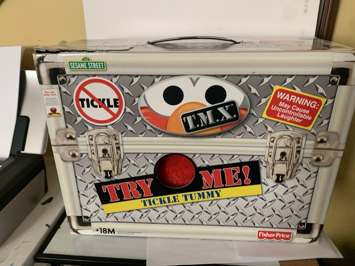 TMX Tickle Me Elmo 2006 10° anniversario Fisher Price mai rimosso dalla scatola