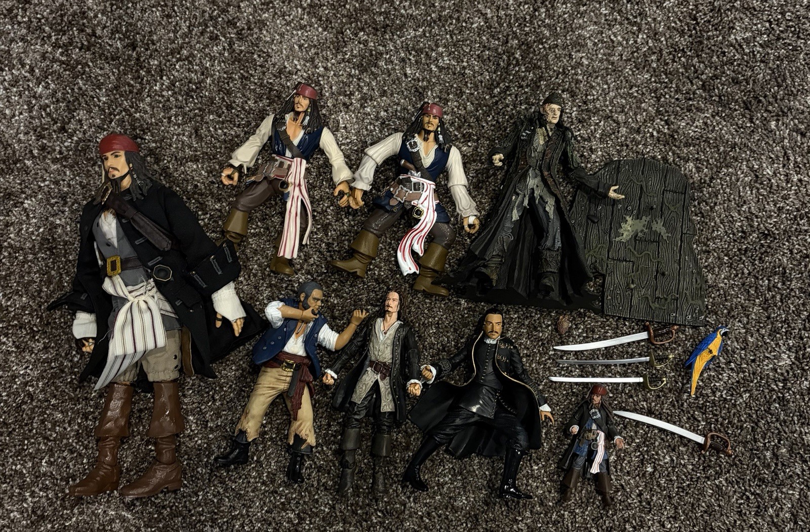 Pirates of the Caribbean action figures toy Lot