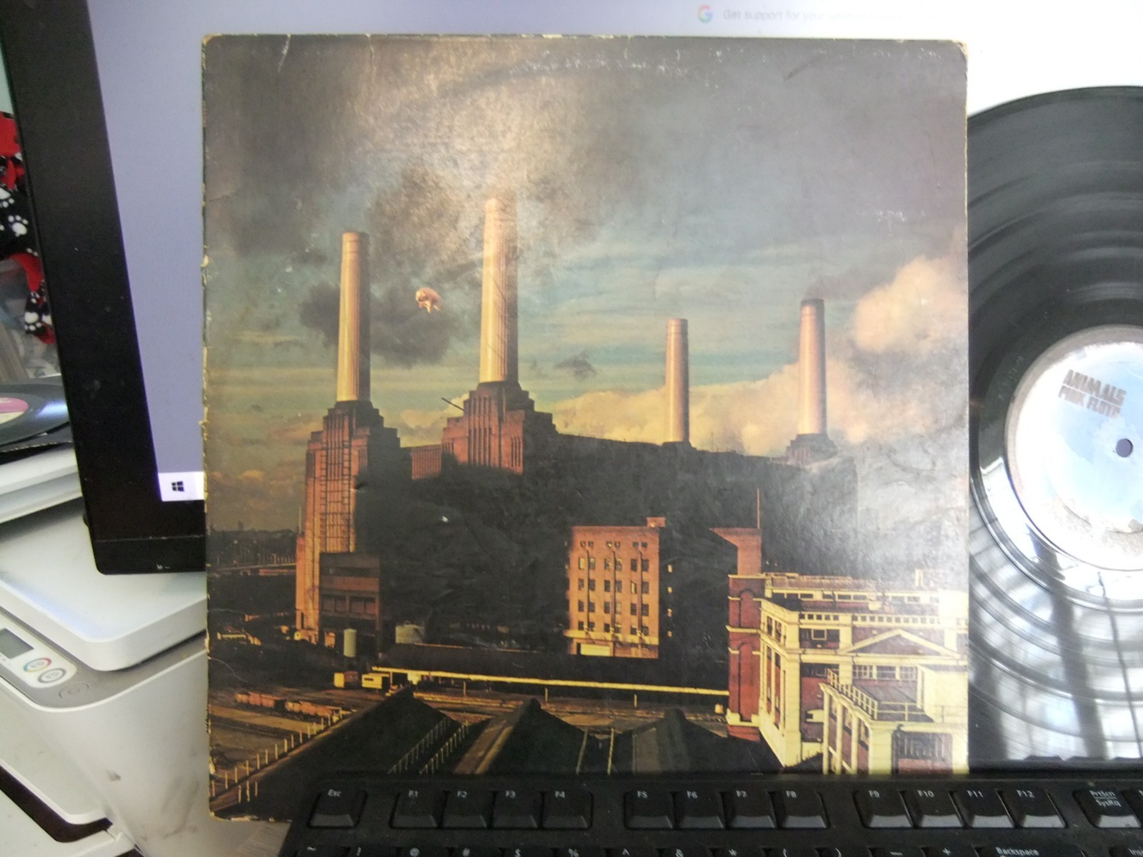 Pink Floyd Animals Vinyl LP US 1st Press 1977 Columbia JC 34474 Gatefold VG+