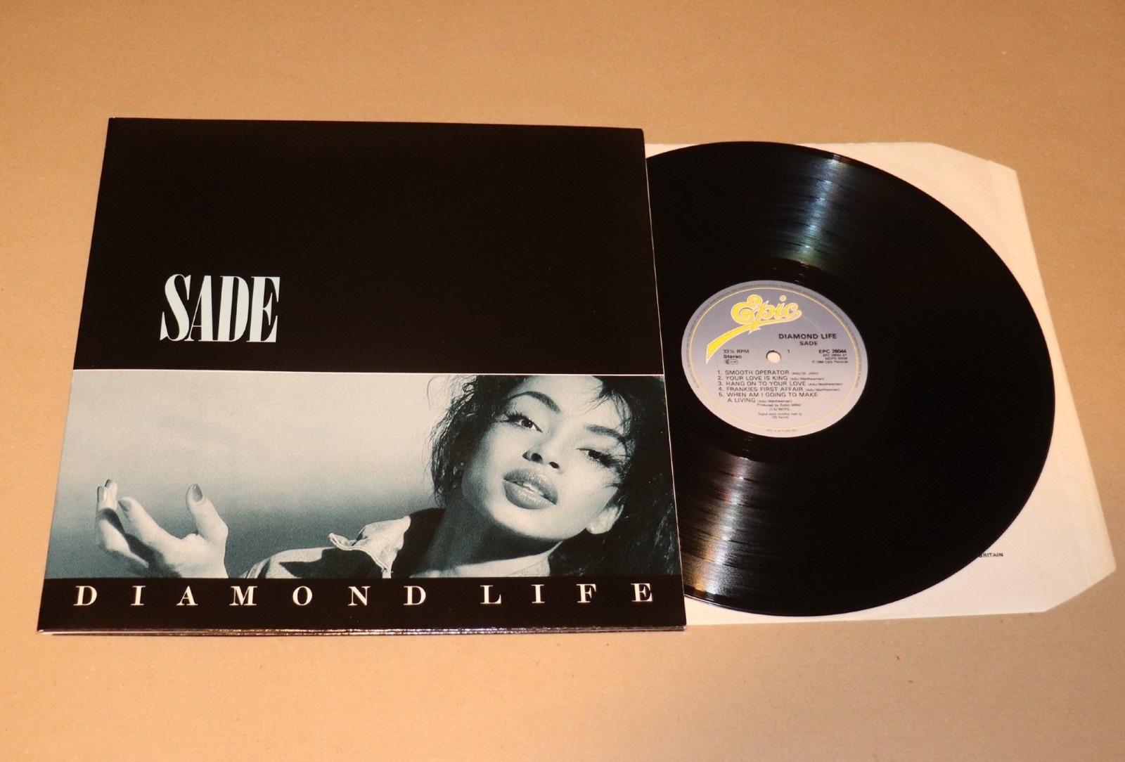 Sade - Diamond Life, Vinyl LP (G/F) UK 1984 (EPC 26044) Vg+/Vg+ Jazz/Soul