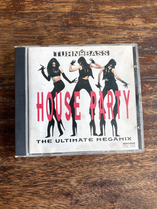 House Party-the ultimate megapixel