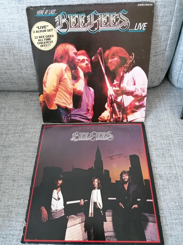2er-Set Bee Gees Live Here At Last /Bee Gees Living Eyes