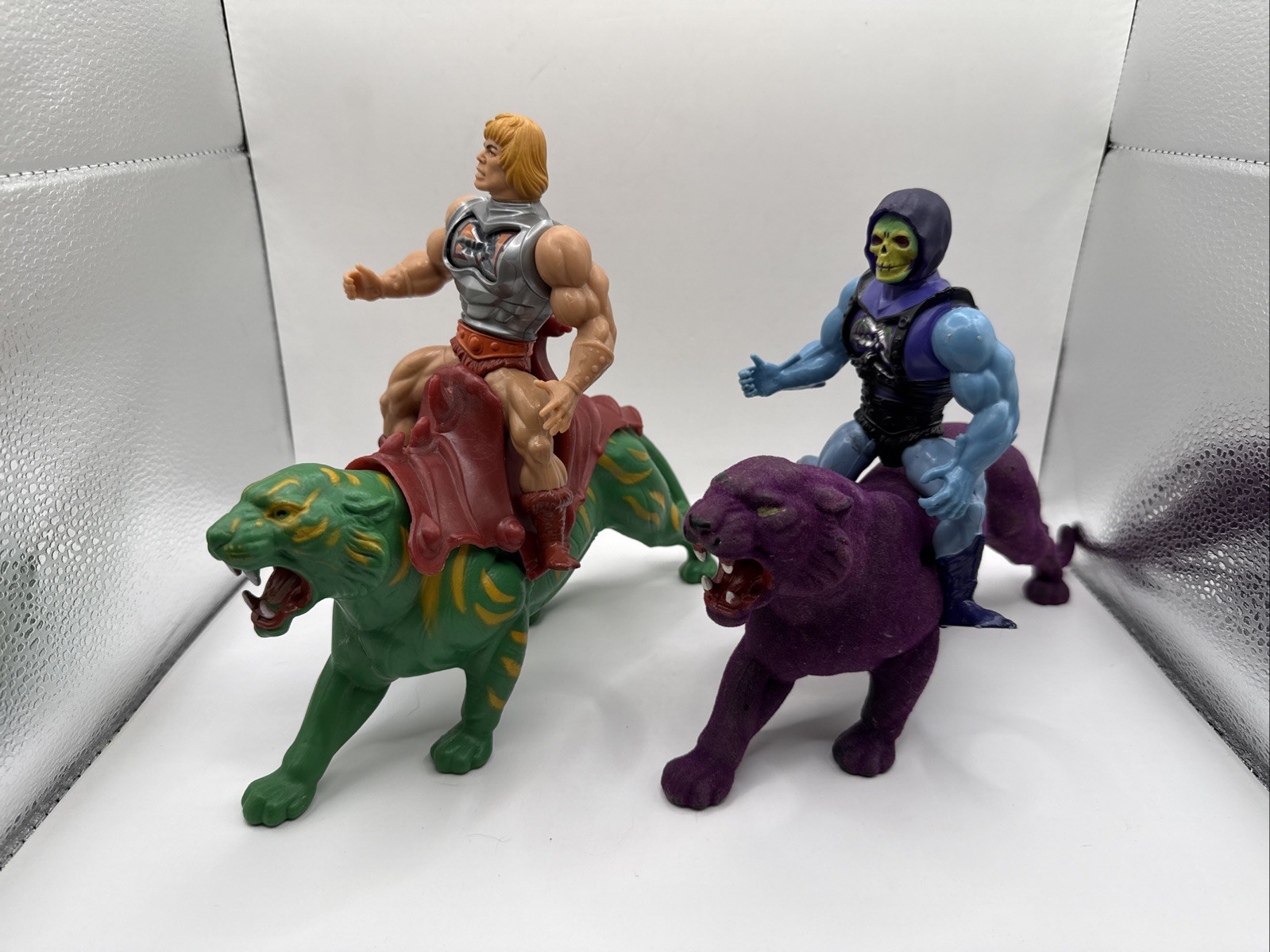 HE-Man Battle Cat & Skeletor Panthor Masters Universe MOTU 1981 1982 1983 Mattel