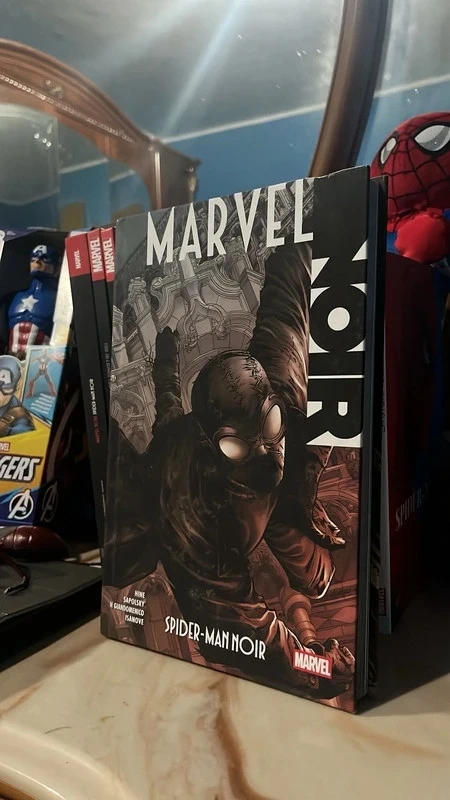 Spider-Man Noir Marvel Must-Have Panini Comics Fumetto