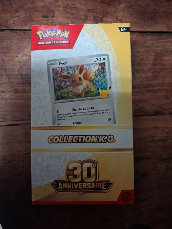 Carte pokemon anniversaire 30 ans