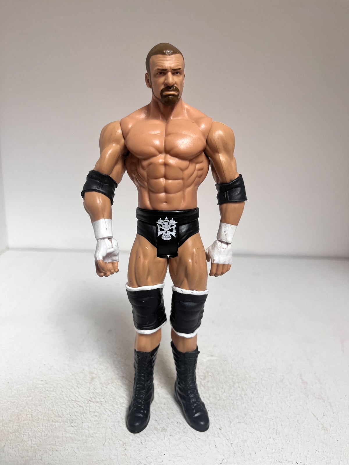 WWE TRIPLE H MATTEL WRESTLING TOY ACTION FIGURE BASIC SERIES 83