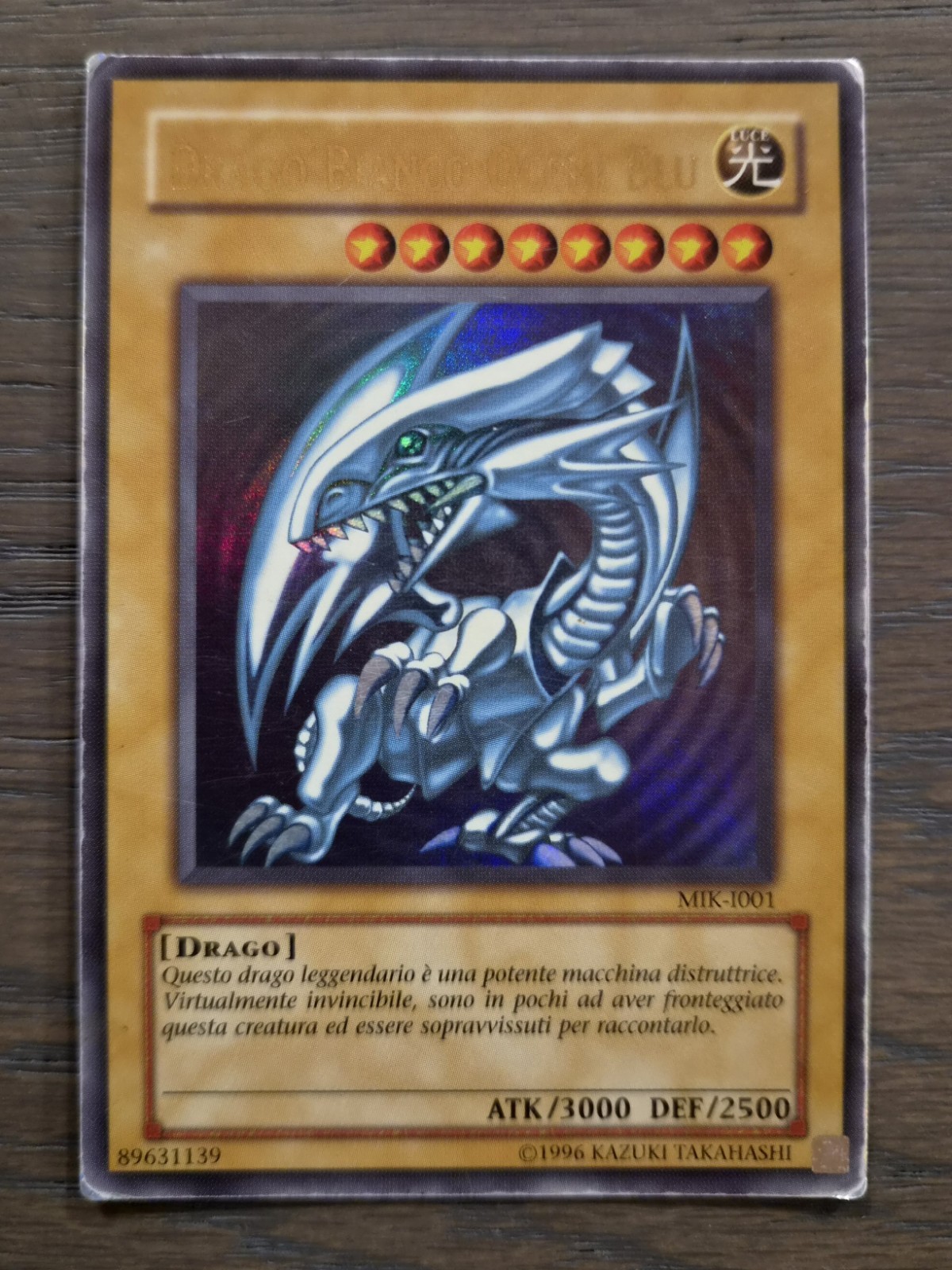 Drago Bianco Occhi Blu Yu-gi-oh