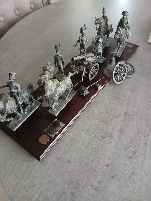 Lot figurines en etain