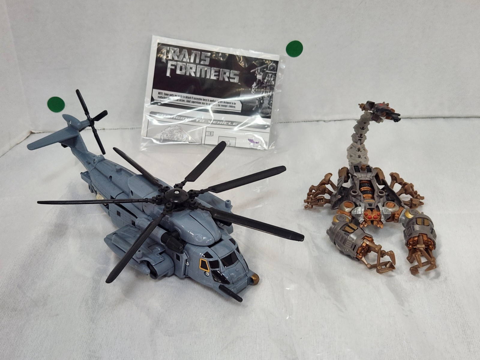 A1007 Hasbro Transformers Movie Decepticon Desert Attack Blackout and Scorponok