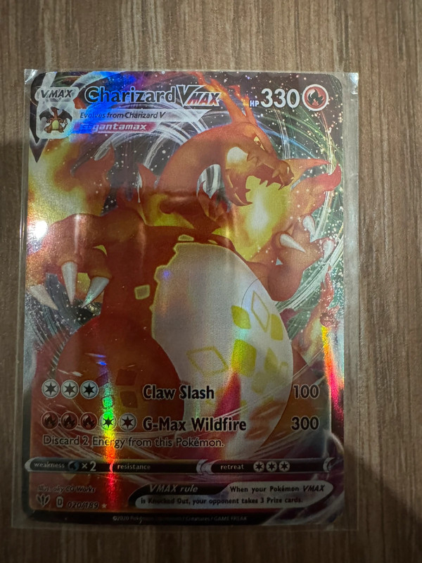 Carta Pokemon - Charizard Vmax