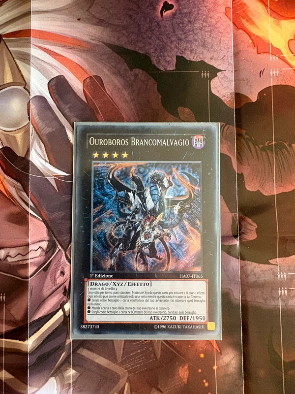 Ouroboros brancomalvagio Yugioh