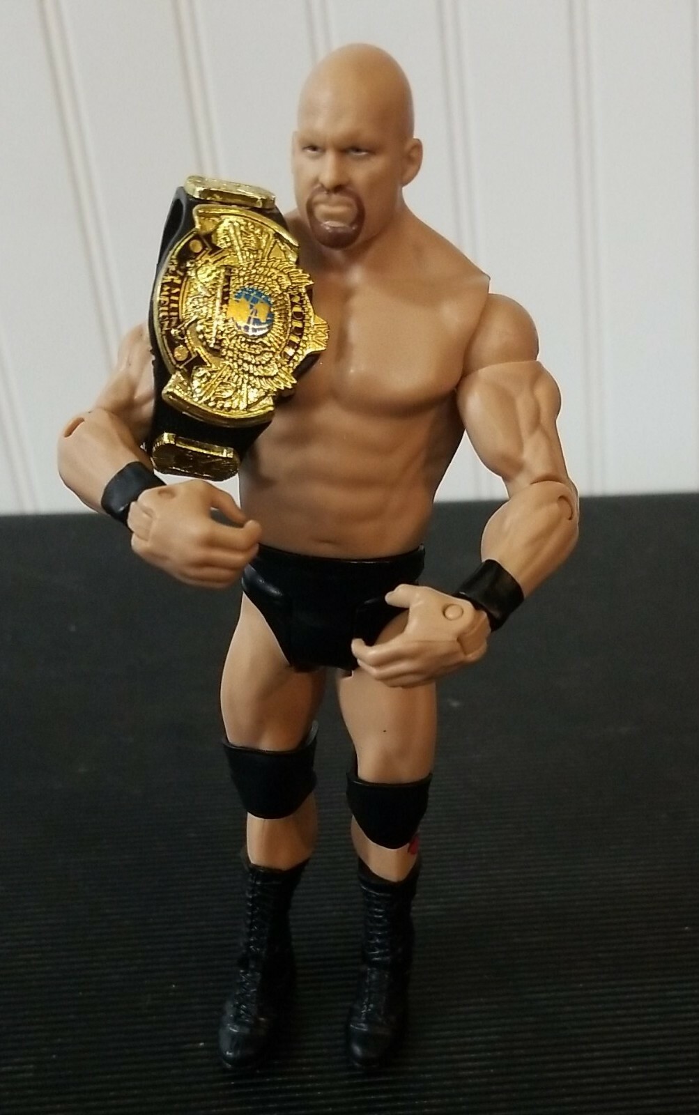 Modellino WWF WWE 2011 Mattel Stone Cold Steve Austin Wrestling 