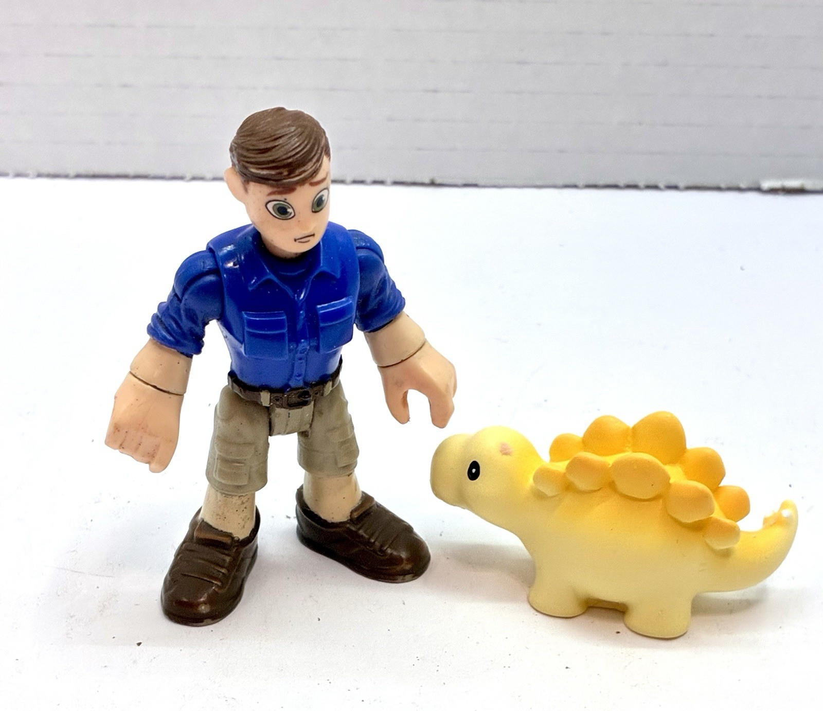 Fisher Price Imaginext Jurassic World Camp Cretaceo Ben Pincus 3" Figura Giocattolo