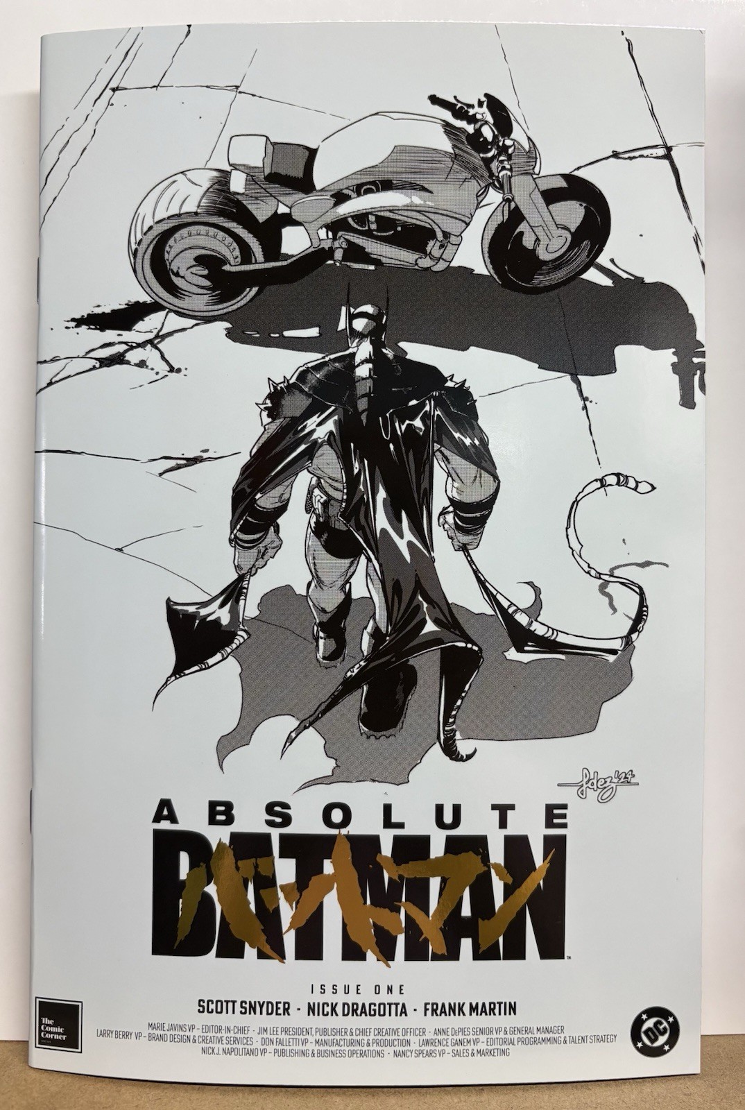 ABSOLUTE BATMAN #1 "AKIRA" Homage GOLD FOIL Variant LTD To 2500 (SEE PHOTOS)