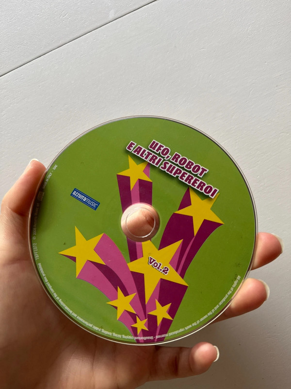 Cd ufo robot e altre canzoni supereroi
