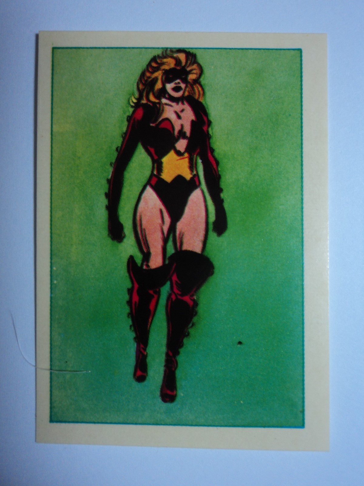 1984 MARVEL SUPER HEROES SECRET WARS STICKER # 129 TITANIA 