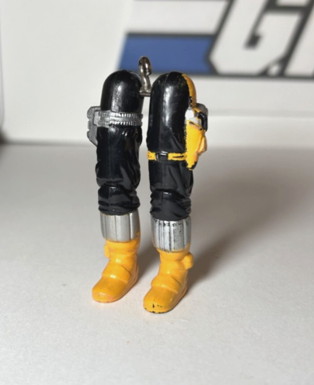 GI Joe Cobra BAT BATS v1 1986 SOLO GAMBE *SPEDIZIONE COMBINATA* parte corpo vintage ARAH