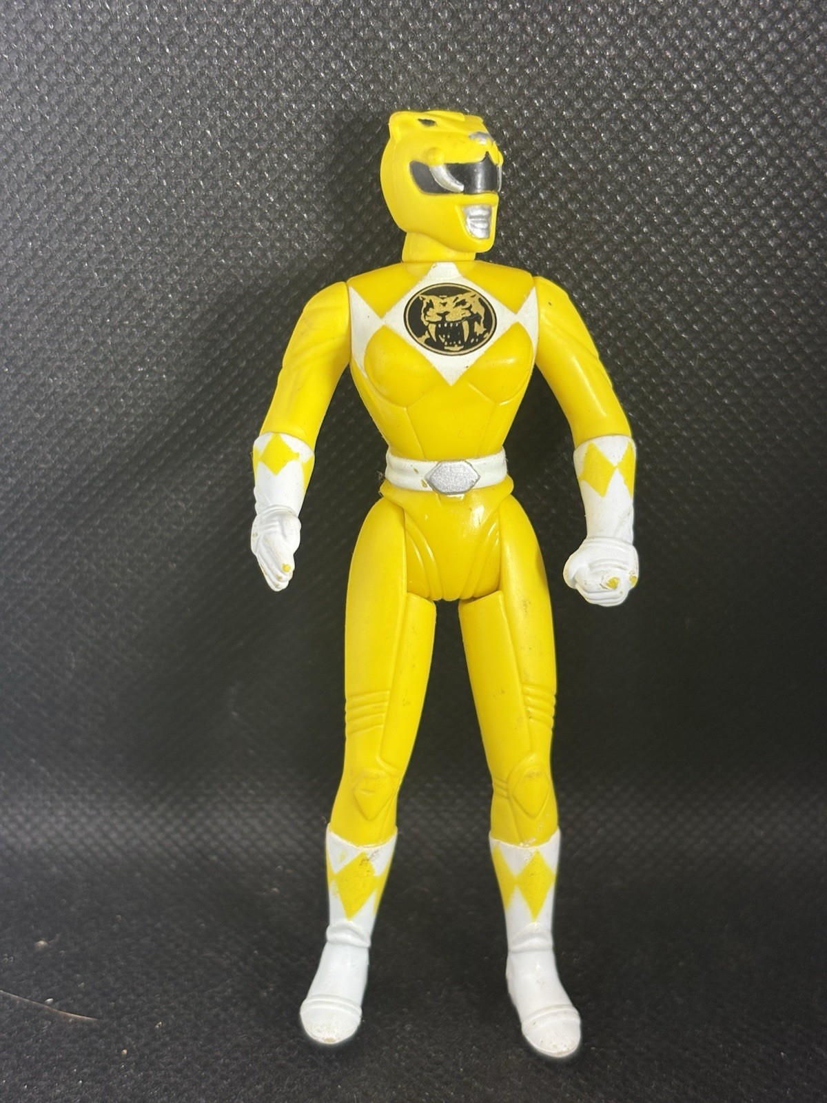 Mighty Morphin Power Rangers Yellow Ranger 4" Action Figure 1995 Saban Vintage