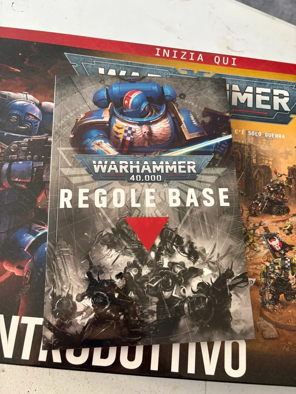Regolamento + tavolo pieghevole Games workshop Warhammer 40K