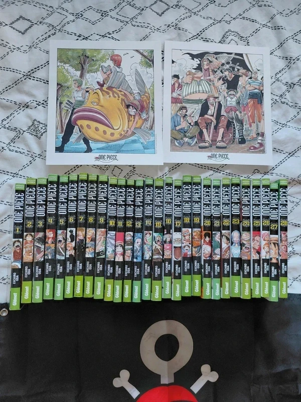 One Piece - Tomes 1 à 28 + cadeaux