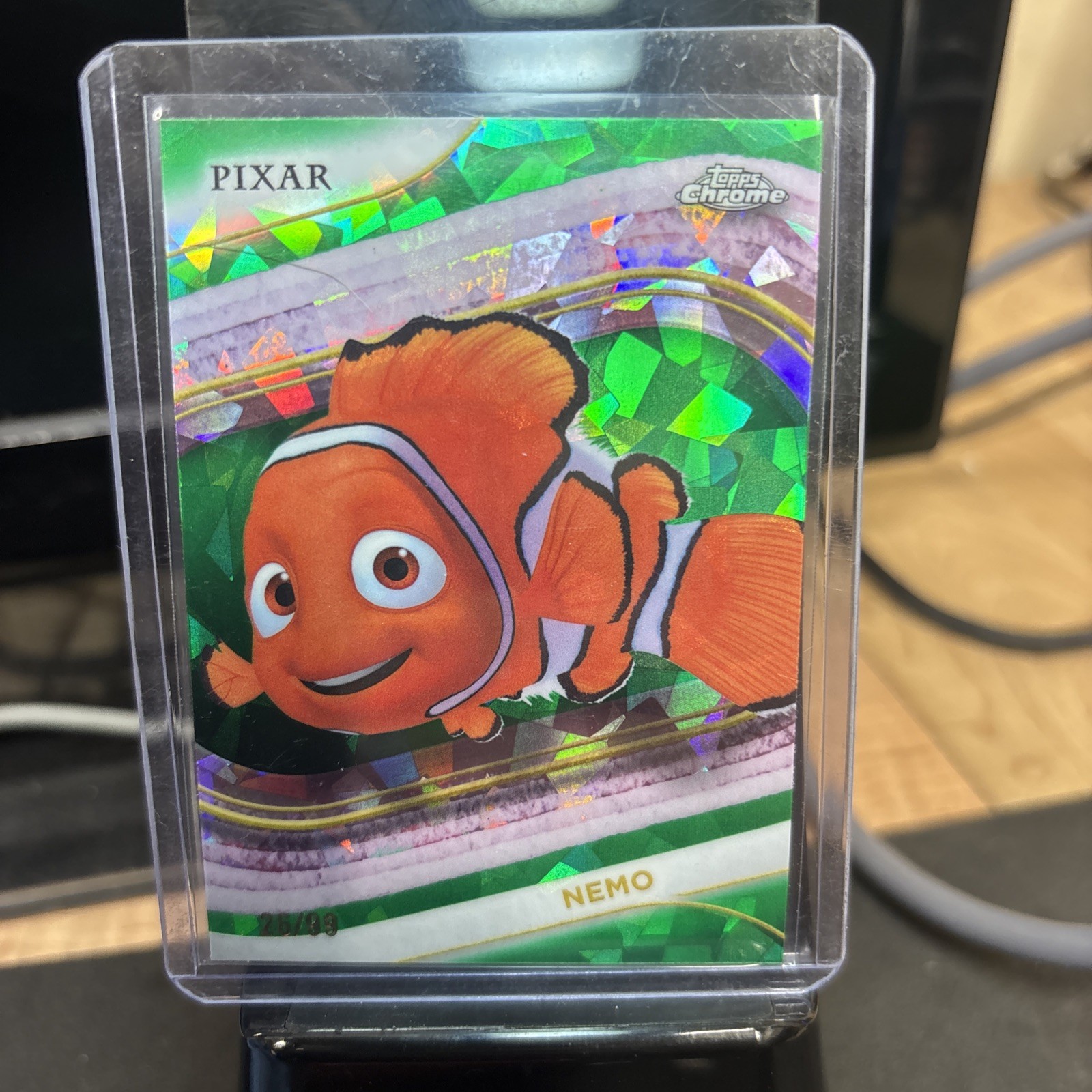 *RARE 2025 Topps Chrome Disney Nemo Green Wave Refractor /99 Mint Finding Nemo