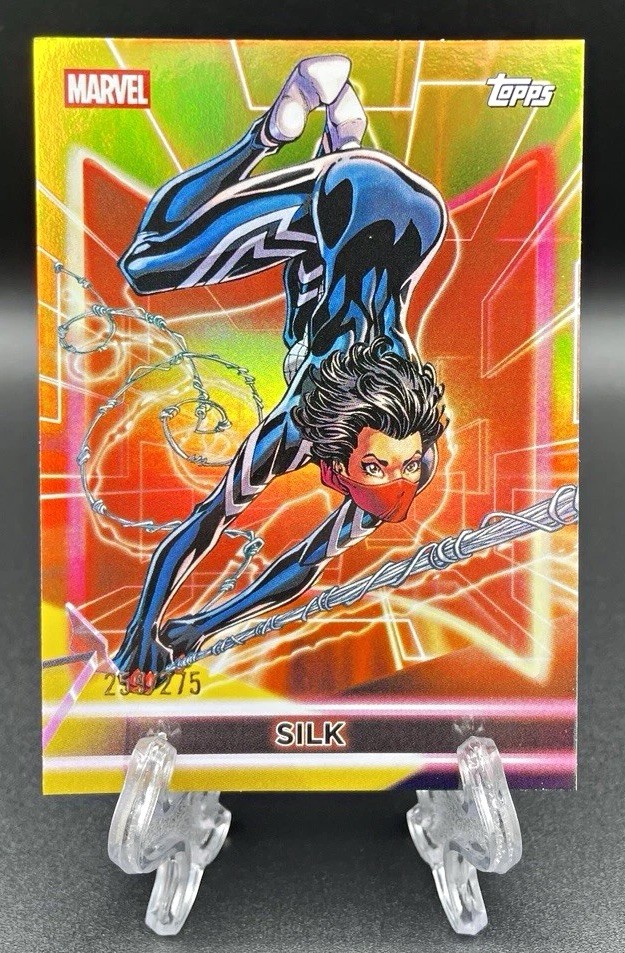 Silk 2026 Topps Marvel giallo fluo /275 #107 Spider-Man Cindy Moon