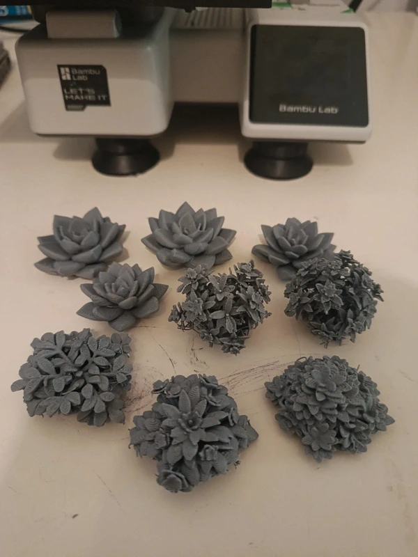 Set 9 piante e cespugli fantasy – PLA Matte – scenografia 3D
