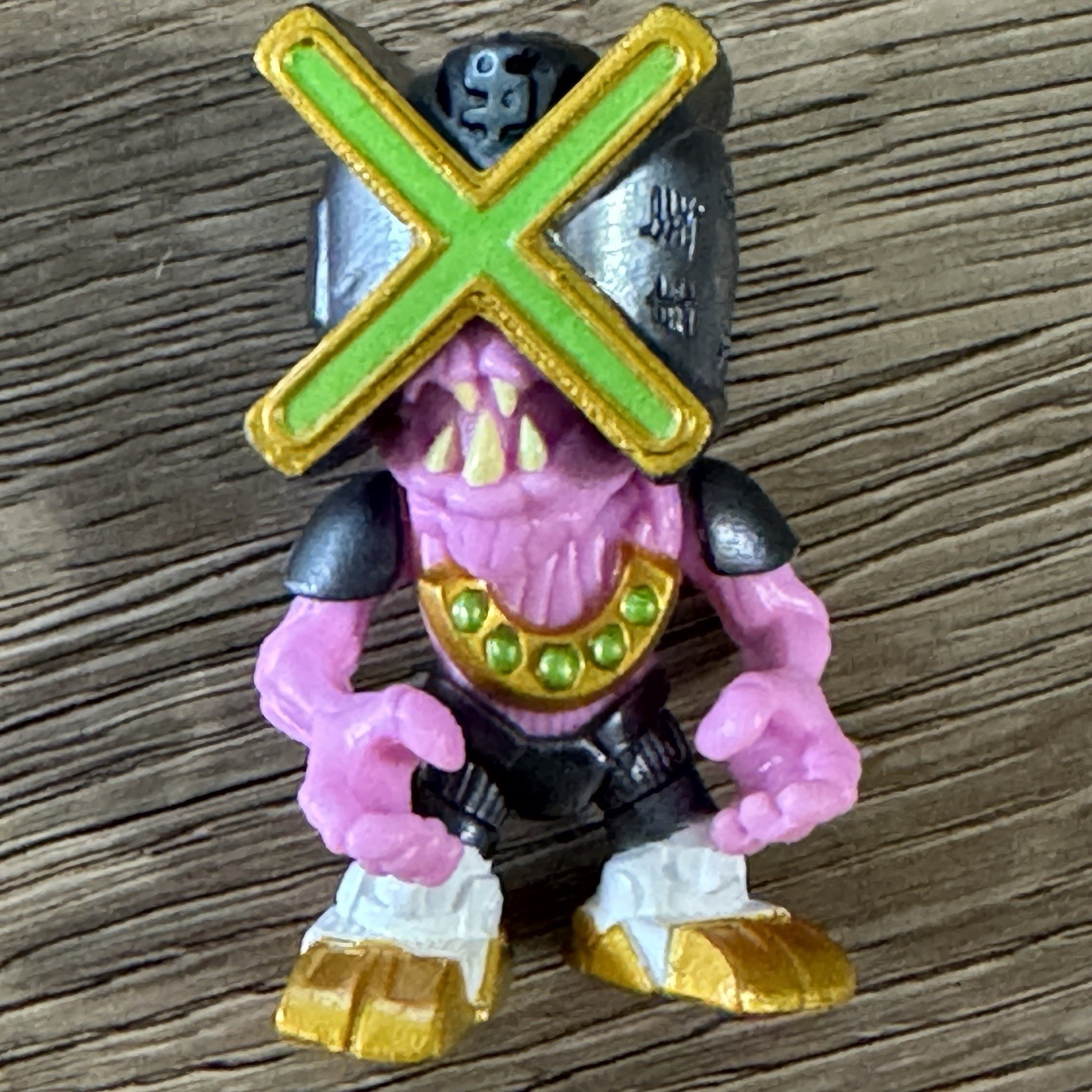Galaxy Trackers X Face Alien Mini Action Figure Treasure X series 3 Moose Toys