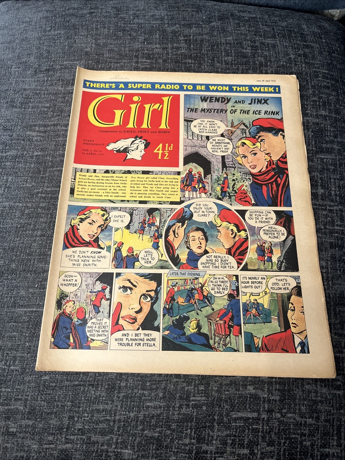 Girl Comic - Vol 4 No 16 - 20 April 1955