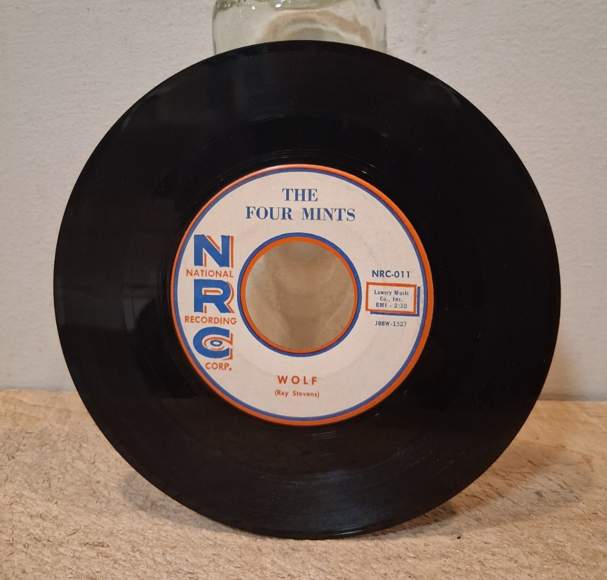 THE FOUR MINTS:  You Belong to My Heart / Wolf, 1958 N.RC. 011