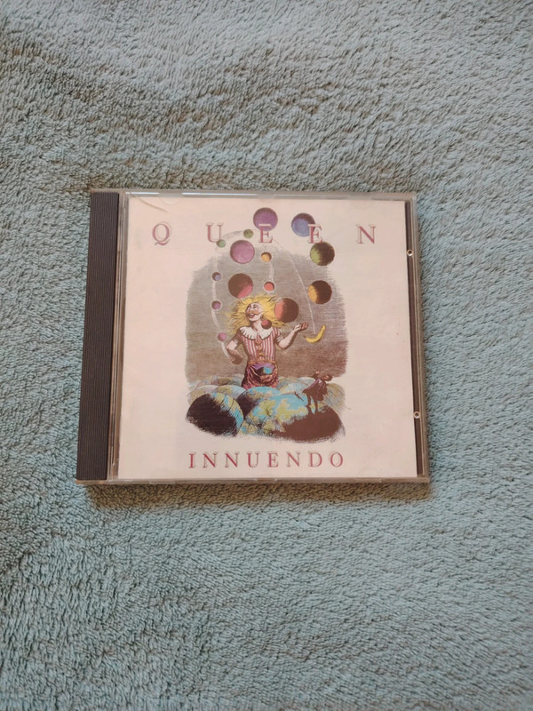 CD Queen Innuendo