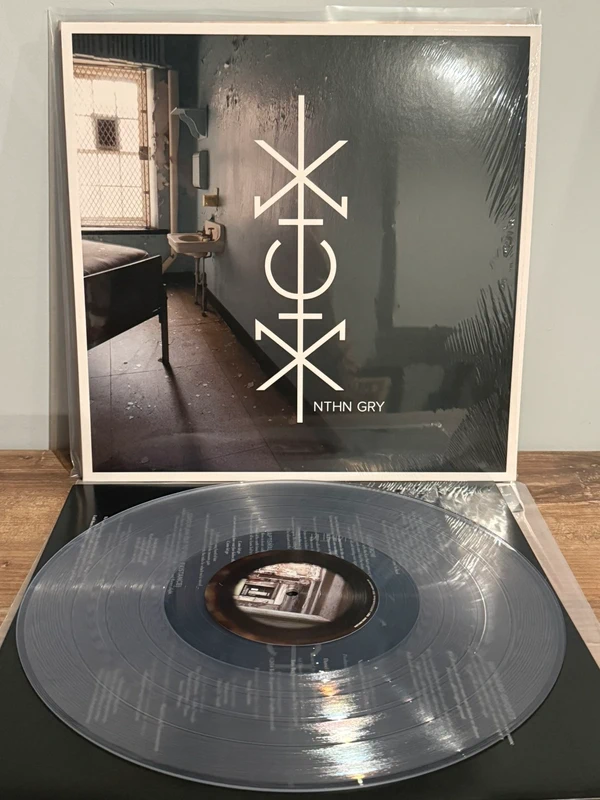 Nathan Gray - Nthn gry / boysetsfire /