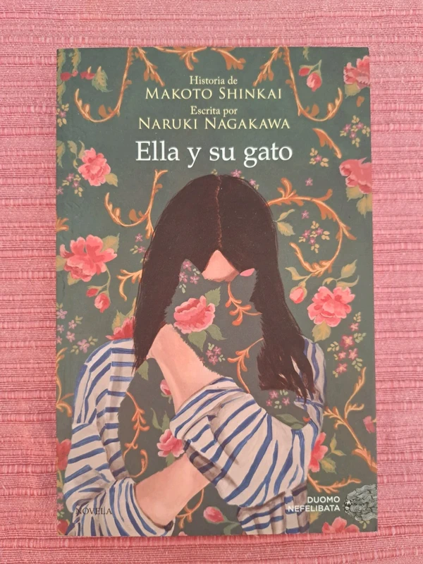 Ella y su gato