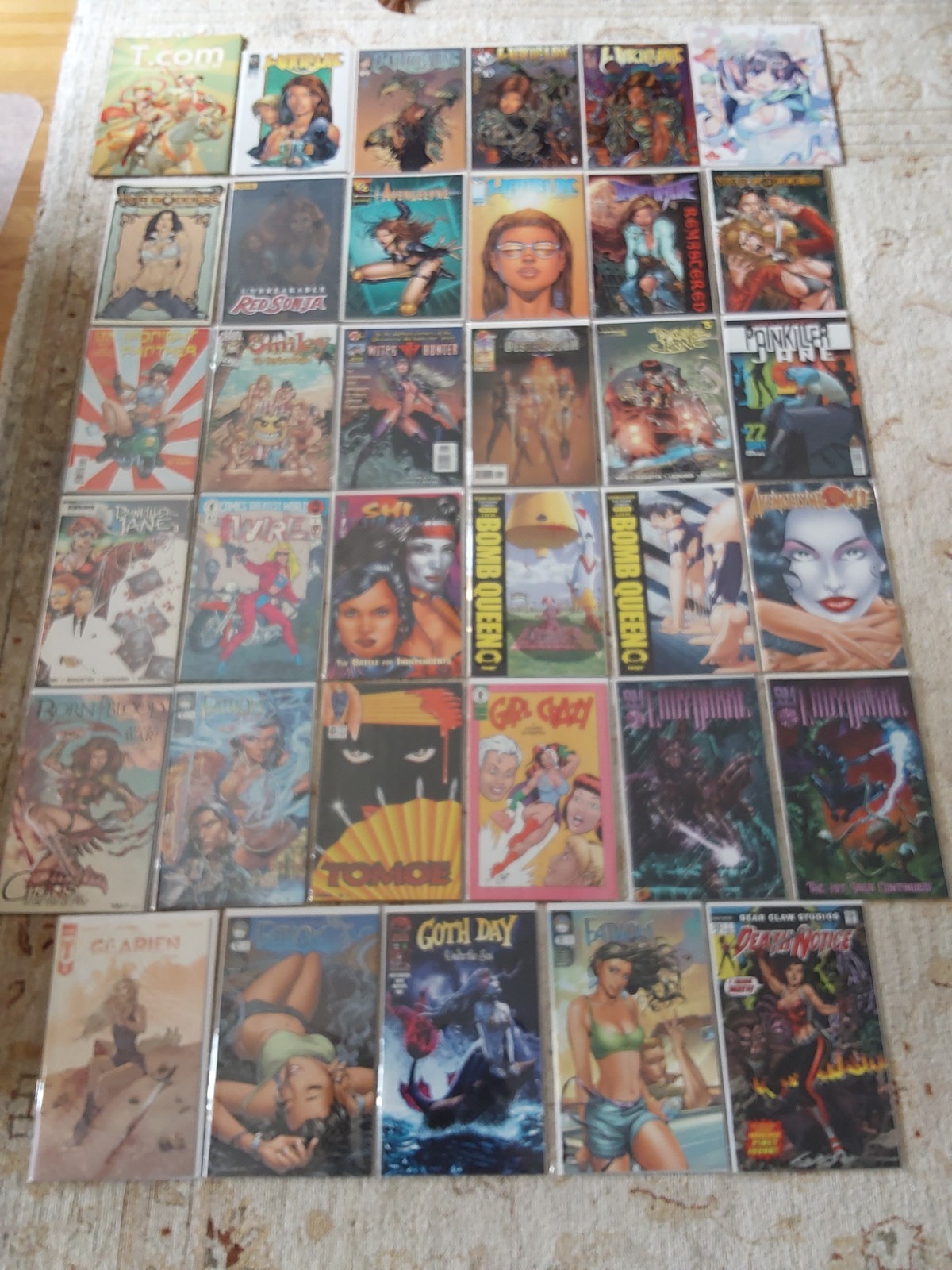 SEXY HOT BABES BAD GIRLS MEGA-LOTTO DI 35 FUMETTI DI ALTA QUALITÀ LOTTO ECONOMICO!!!!