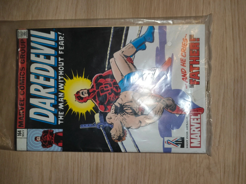 marvel legends comic book reprint-daredevil #164