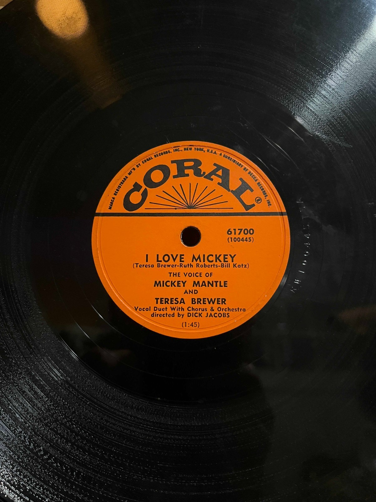 78 rpm Teresa Brewer Coral 61700 I LOVE MICKEY in E- (with Mickey Mantle)