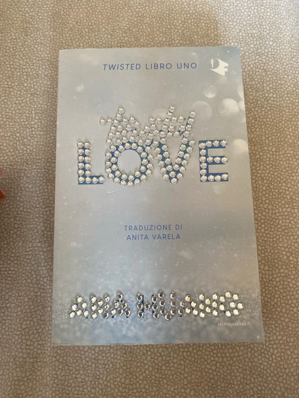 Libro twisted love