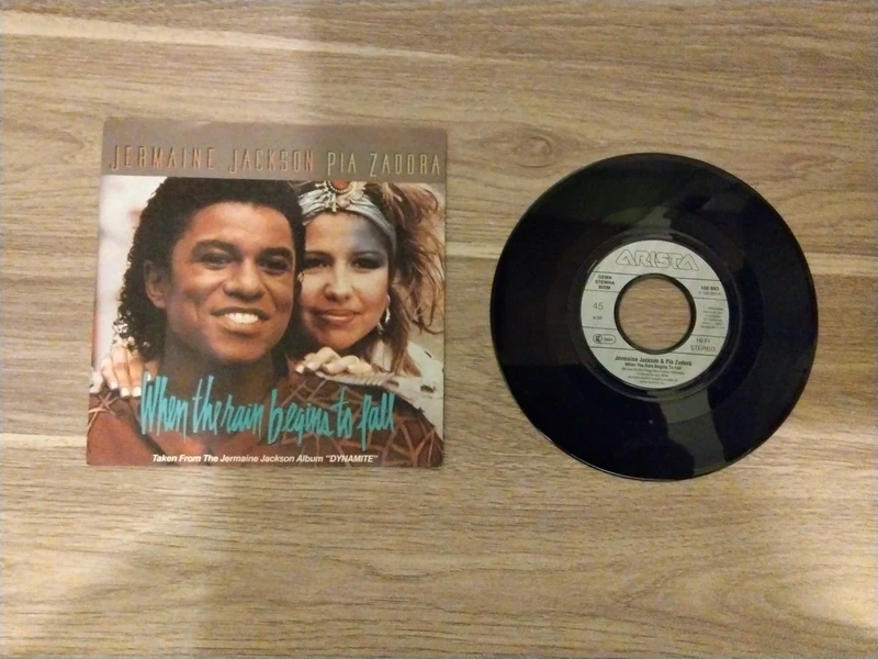 Vinyle 45T - Jermaine Jackson et Pia Zadora  "When the rain begins to fall"