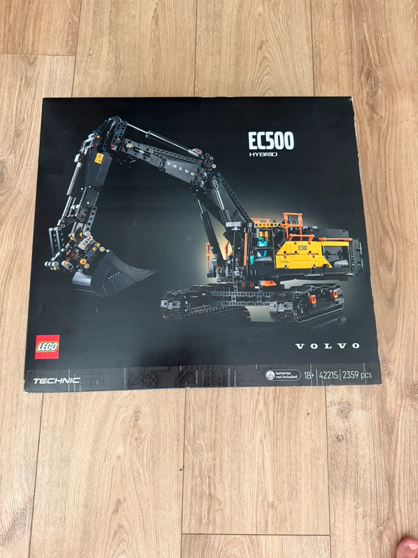 LEGO Technic Volvo EC500 Hybrid