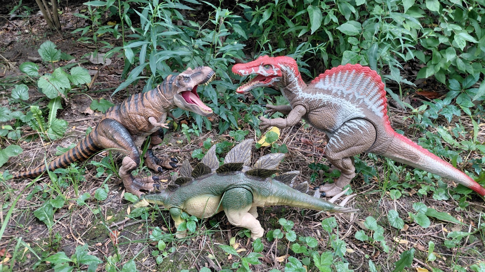 Mattel Jurassic Park Hammond Tyrannosaurus Rex, Stegosaurus e Spinosaurus.