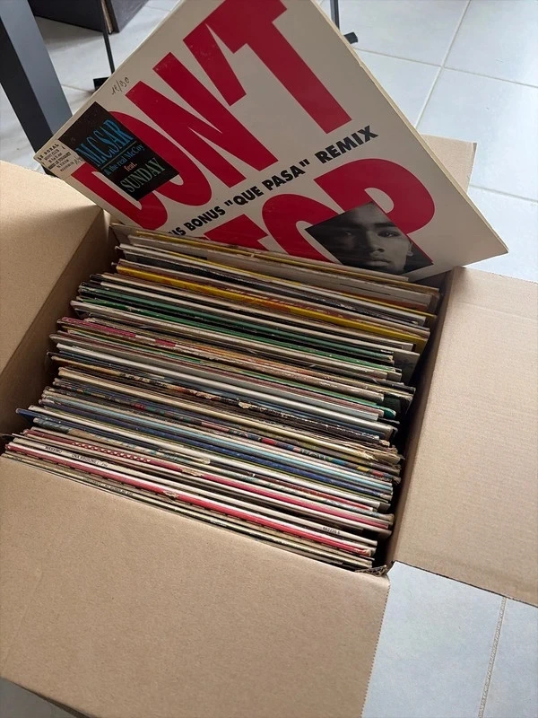 Lot de 90 disques Vinyle années 90