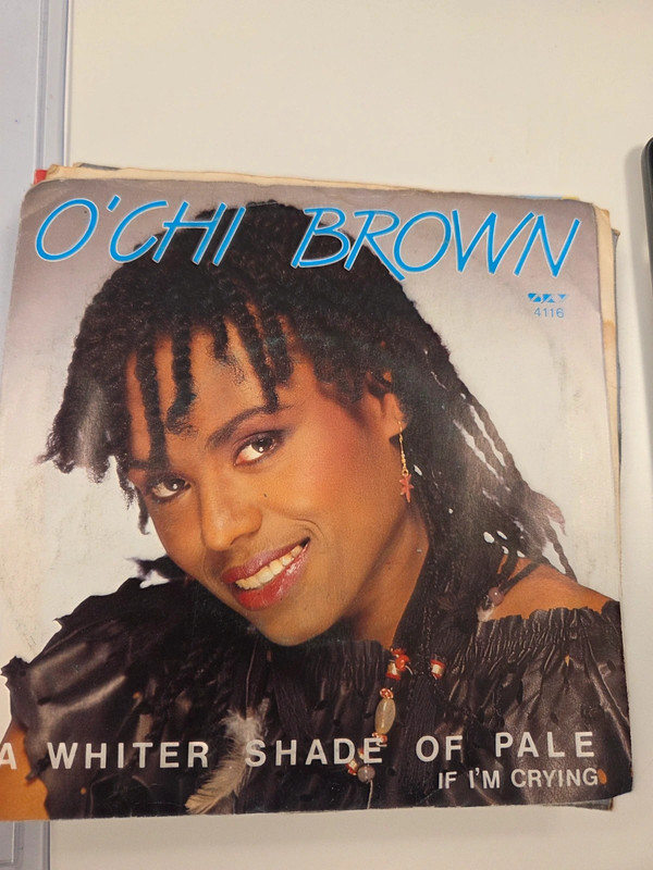 O'chi Brown a whiter shade of pale 7 inch singel vinyl