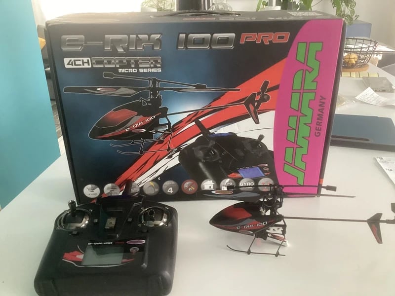 Hélicoptère miniature Jamara e-rix 100 pro