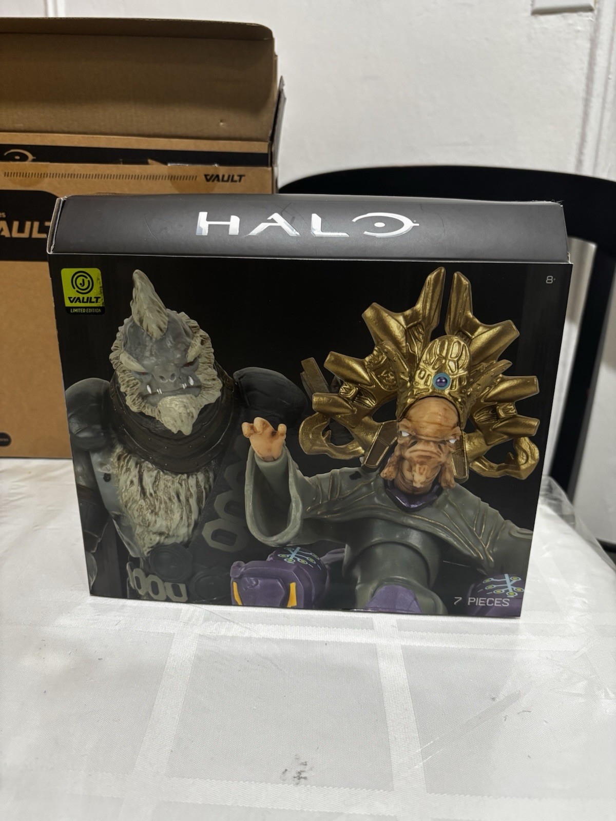World of HALO Tartarus & Prophet of Mercy Figure 2 Pack Jazwares Vault Exclusive
