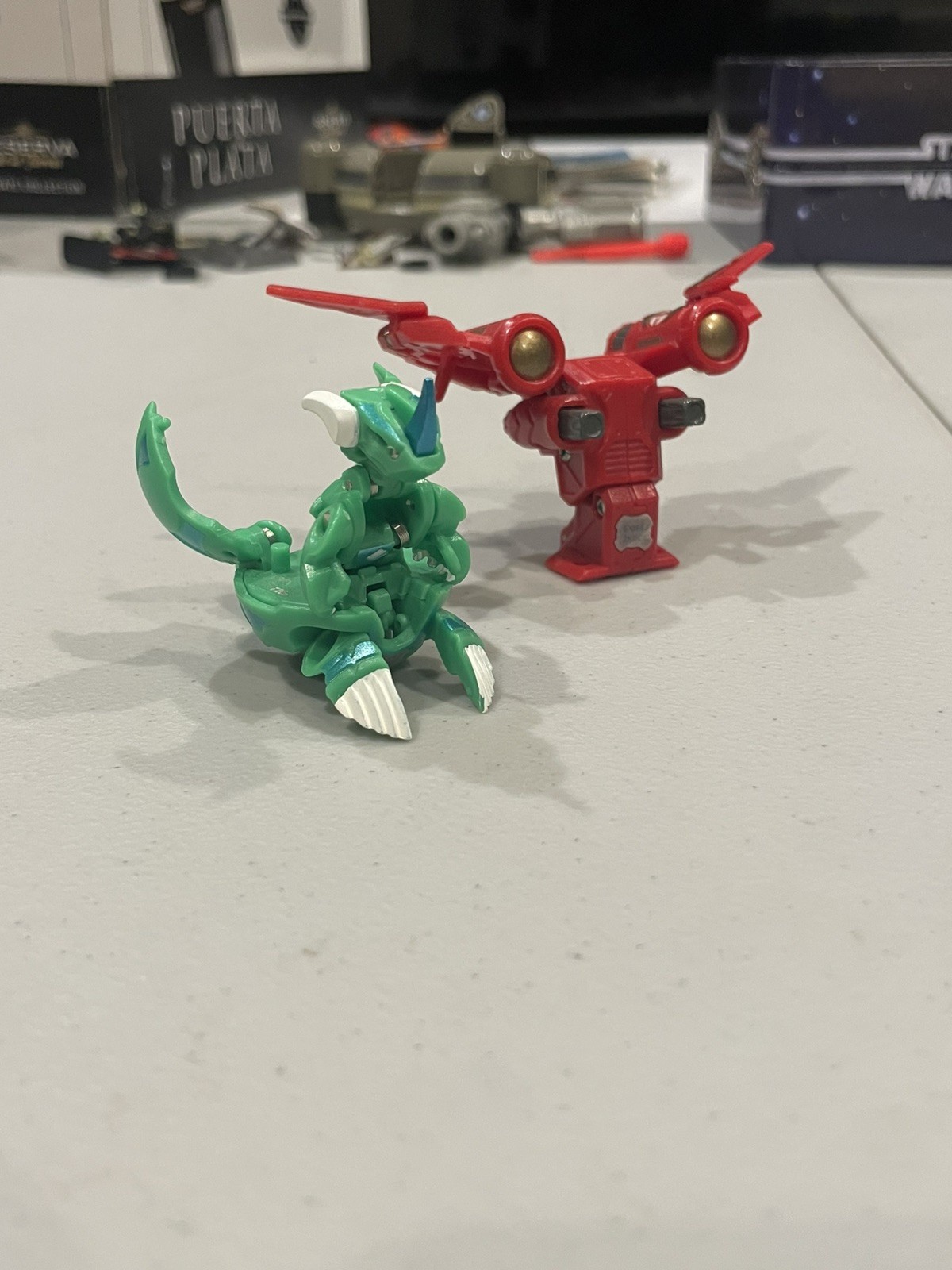 Bakugan Helix Dragonoid Green and Jetkor Battle Gear