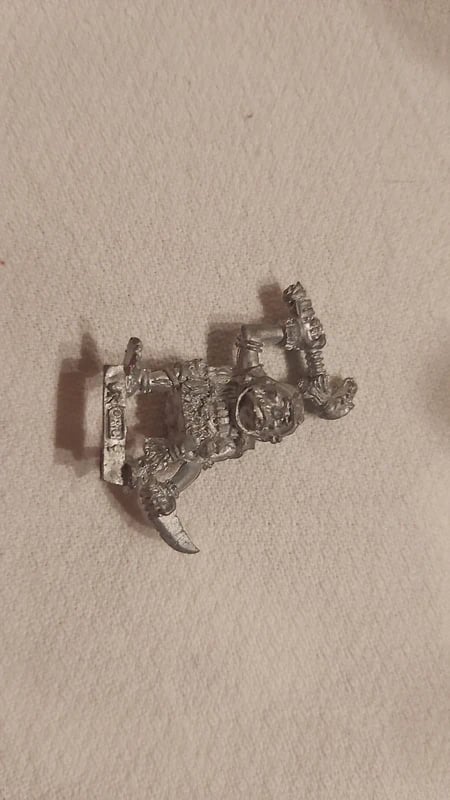 Orco warhammer fantasy hechicero plomo