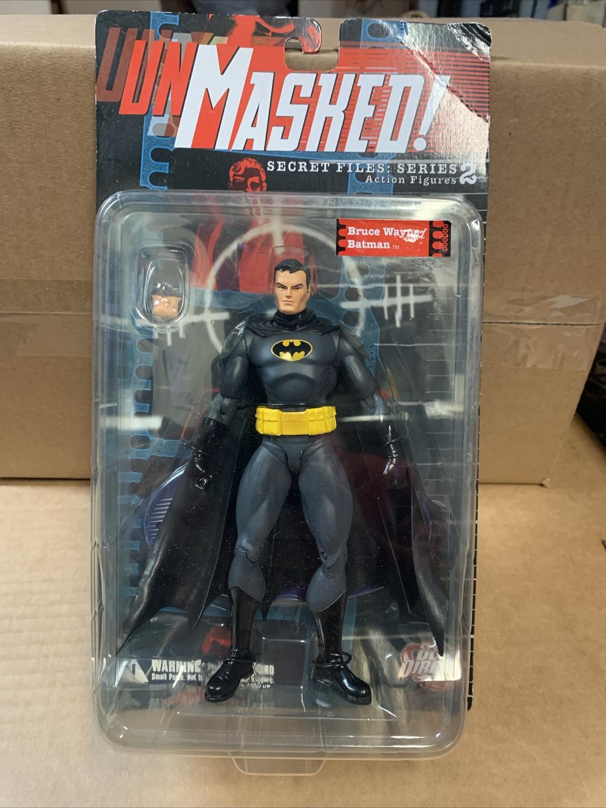 DC Direct UnMasked Secret Files Modellino Bruce Wayne Batman 